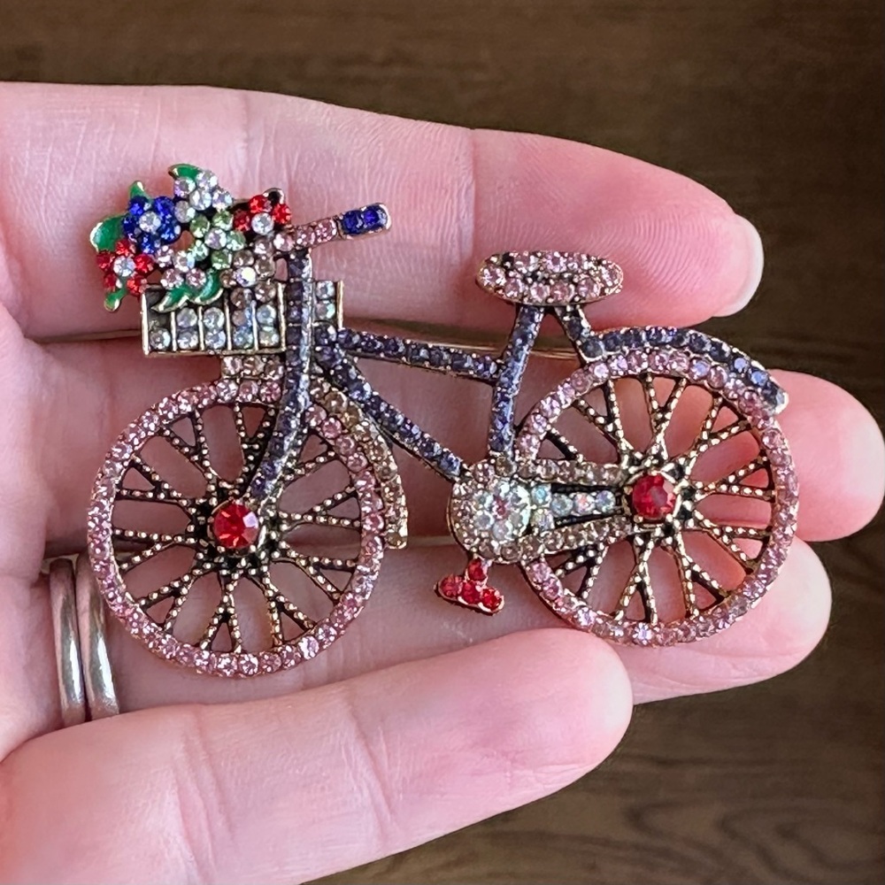 Vintage Style Rhinestone Bicycle Brooch Crystal Flower Basket Pin Gold Tone